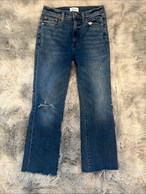 pistola Dark Blue Cropped Straight Jeans with Knee Distress
